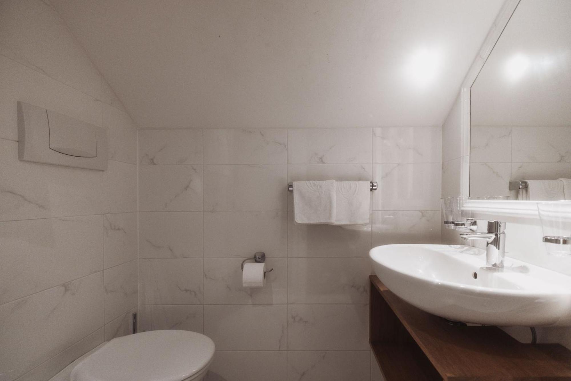 Hotel Montis - Active Nature Spa Brunico Exterior photo